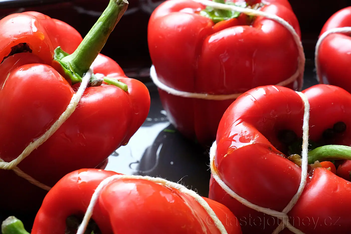 Zapékaná červená paprika s čočkou v dárkovém balení – fotografie 3