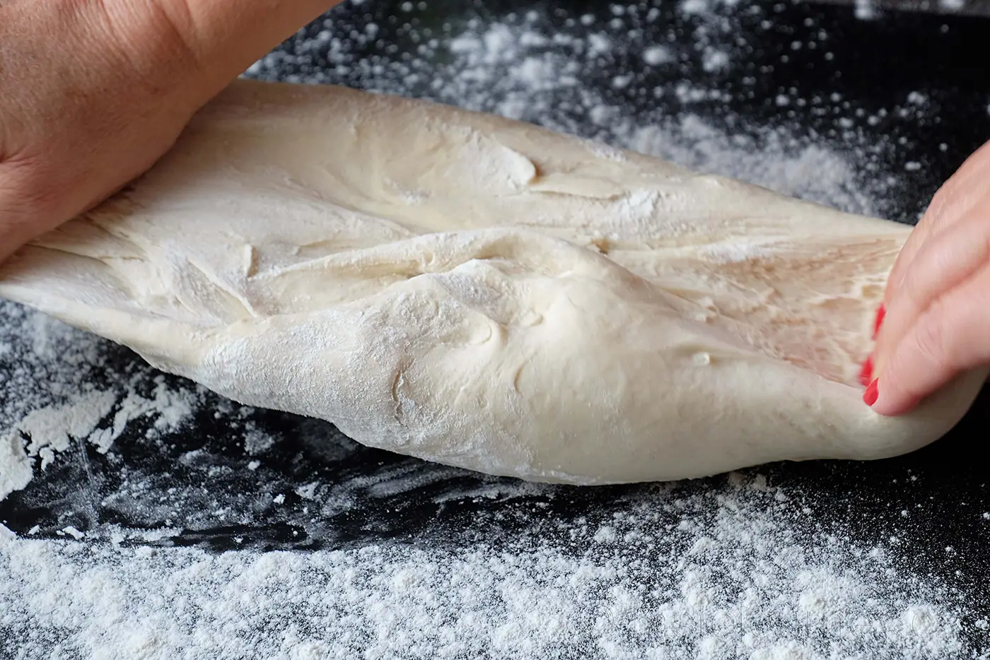 Báječné kuličky z pizzového těsta plněné mozzarellou – fotografie 10