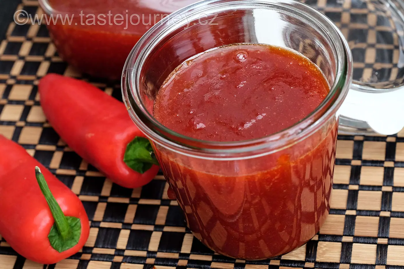 Chilli džem? Vynikající v salátu s cuketou, cizrnou, bulgurem a paprikami – fotografie 4