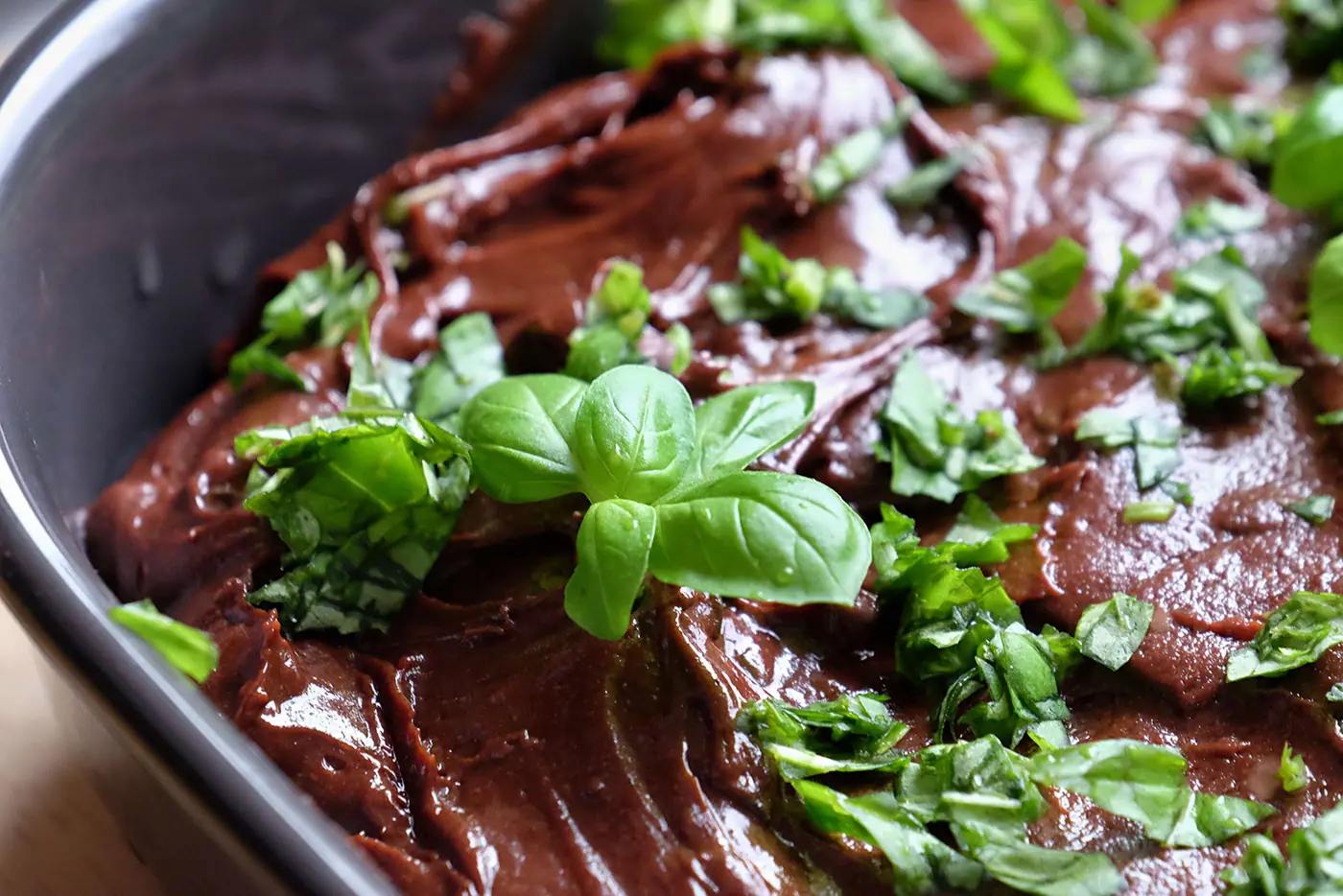 Čokoláda a bazalka. Neobvyklá kombinace v brownies