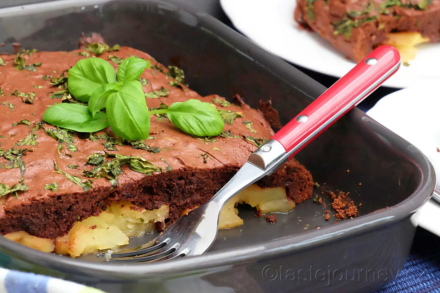 Čokoláda a bazalka. Neobvyklá kombinace v brownies – fotografie 4