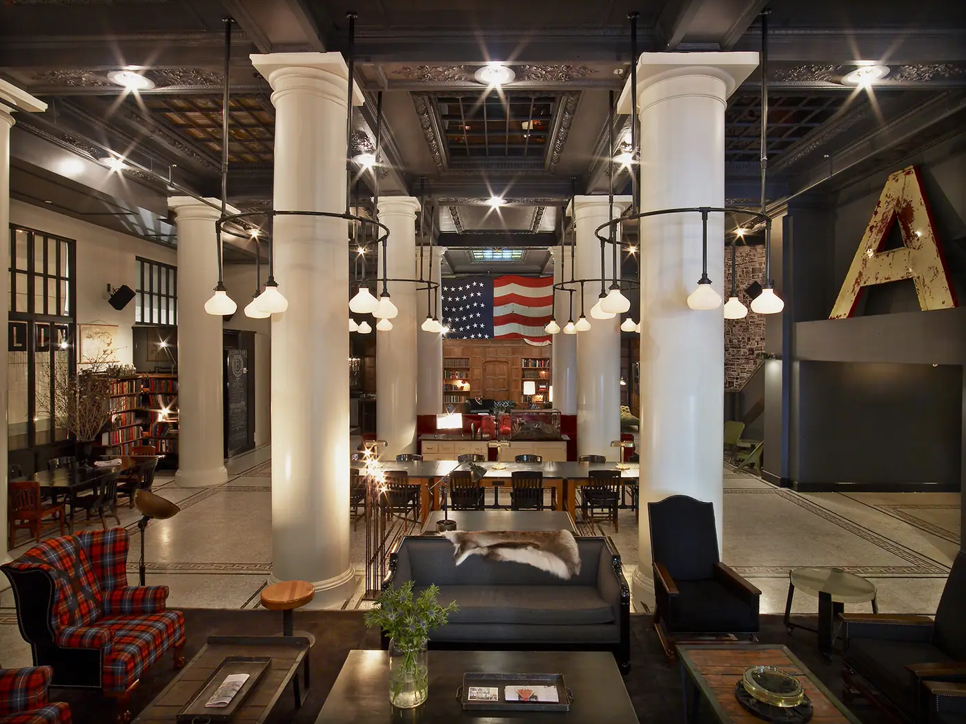 Eso mezi bary v New Yorku – Lobby bar v ACE hotelu – fotografie 2