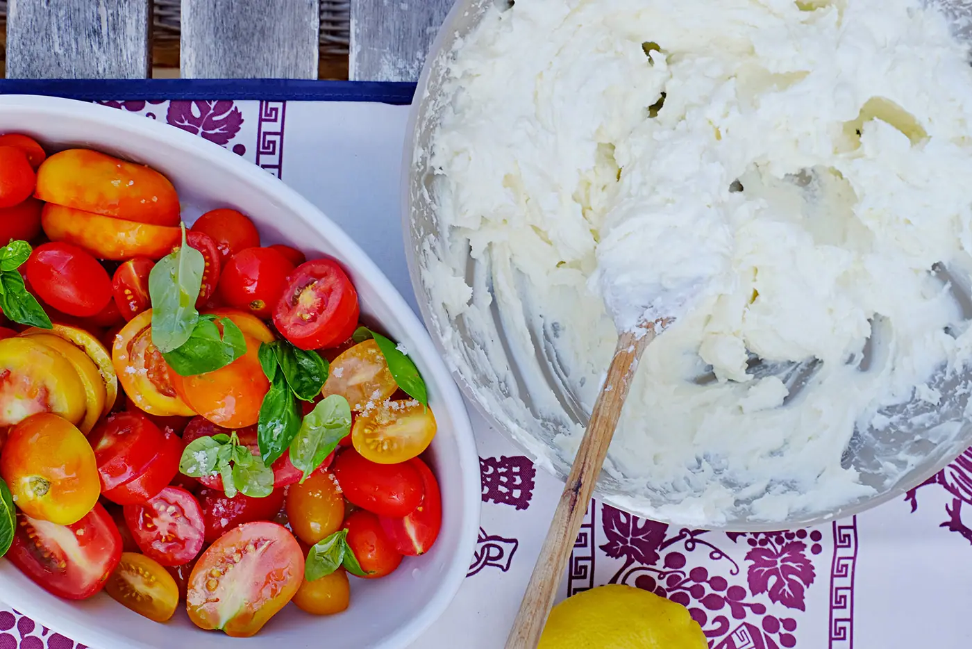 Italská kuchyně boří zavedené hranice. Cheesecake s rajčaty – fotografie 2