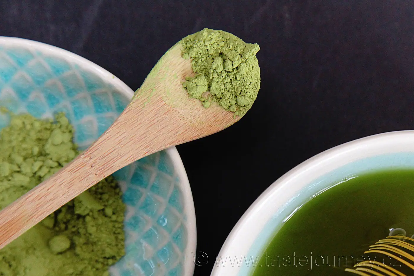 Matcha čaj – zářivě zelený prášek i do chlebíčku s čokoládou – fotografie 2