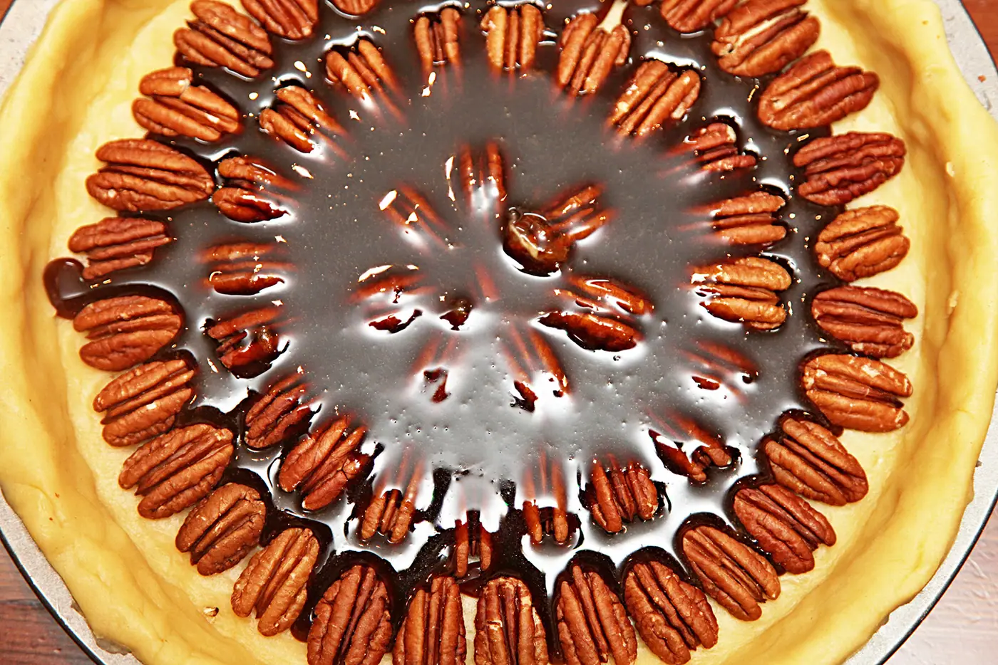 Pecan pie – americký ořechový koláč, lahodná chuť, které neuniknete ani o Vánocích – fotografie 3