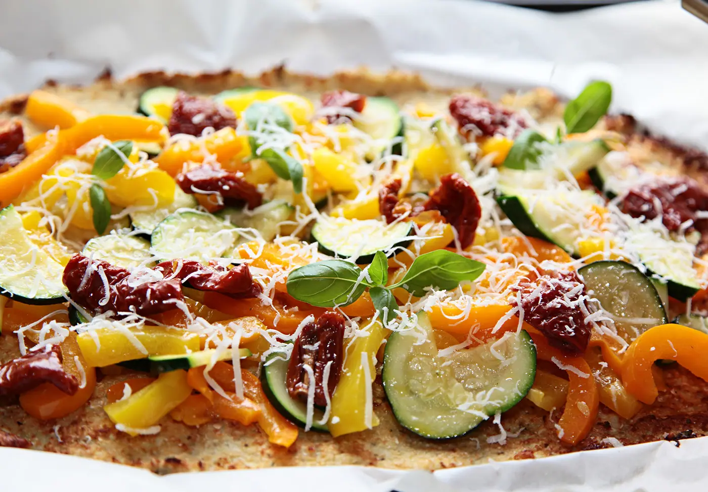 Pizza bez mouky? Překvapivě dobrá z květáku!